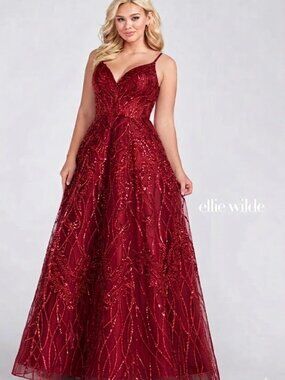 Ellie Wilde Red Beaded V-Neck A-Line Prom Dress EW122059 Size 10